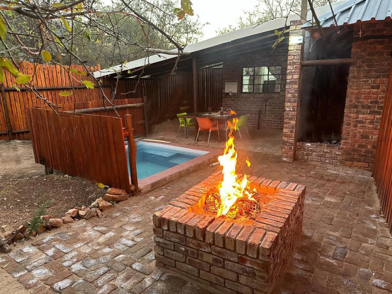 Kruger Wild Dog Inn Marloth Park Exterior foto